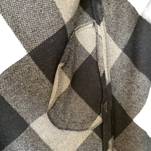 Talia swing style plaid vest - Picture 9 of 12